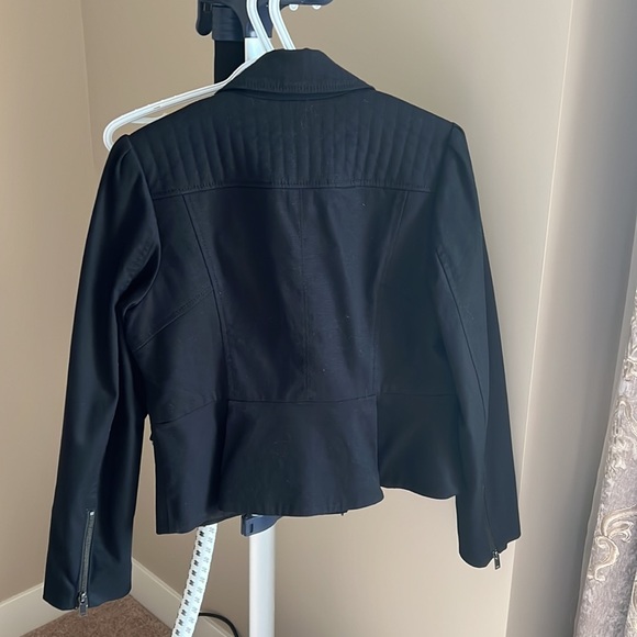 Brand new Banana Republic jacket size M but fit like a large - Picture 4 of 4
